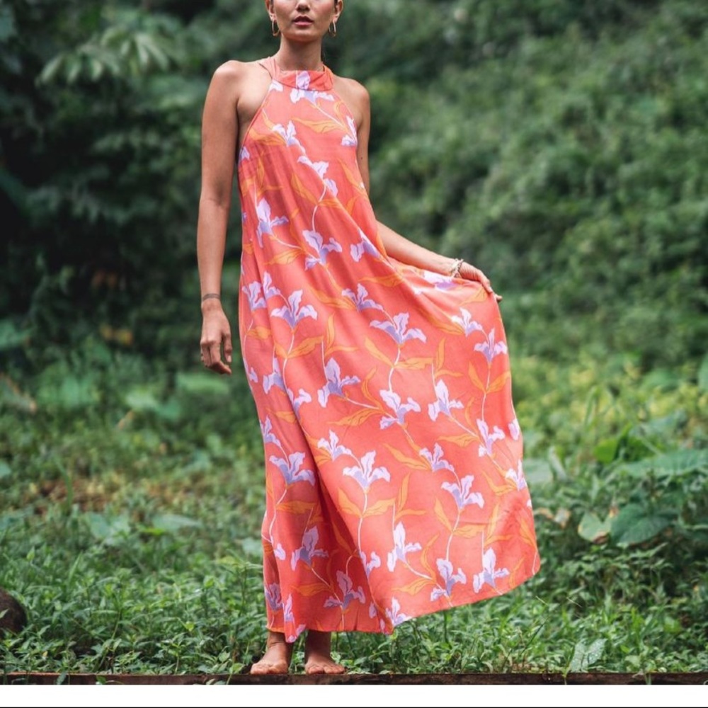 ISO size xs for this dress.